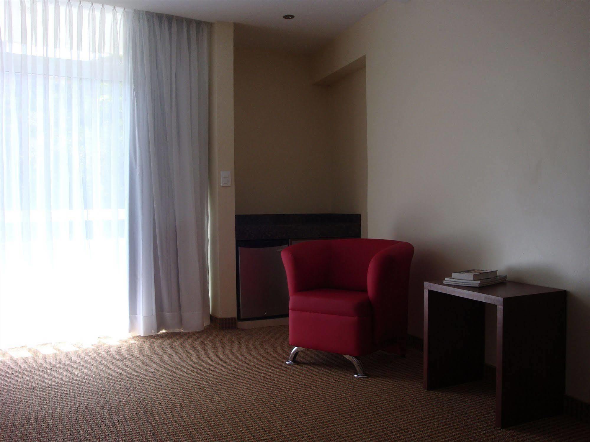 Continental Altamira Hotel Caracas Buitenkant foto