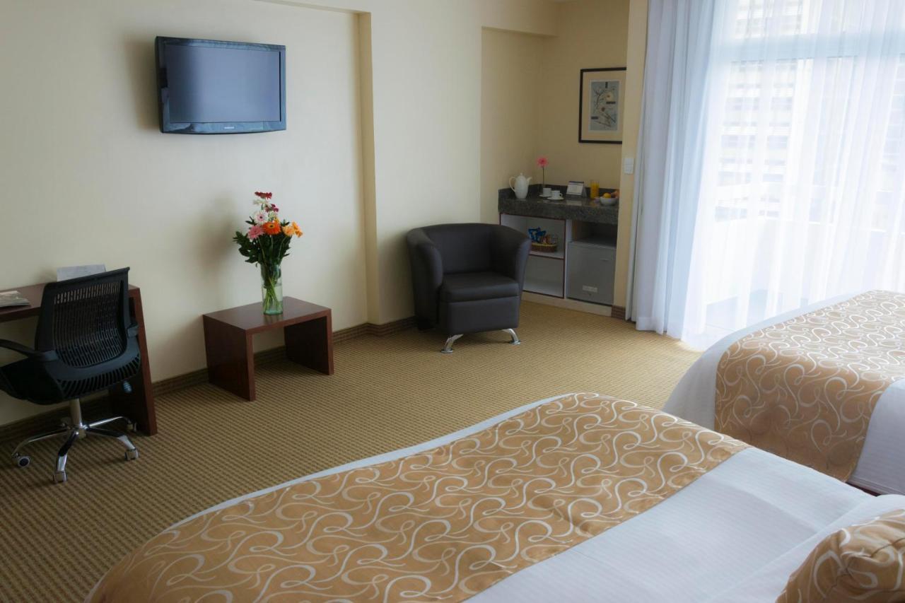 Continental Altamira Hotel Caracas Buitenkant foto