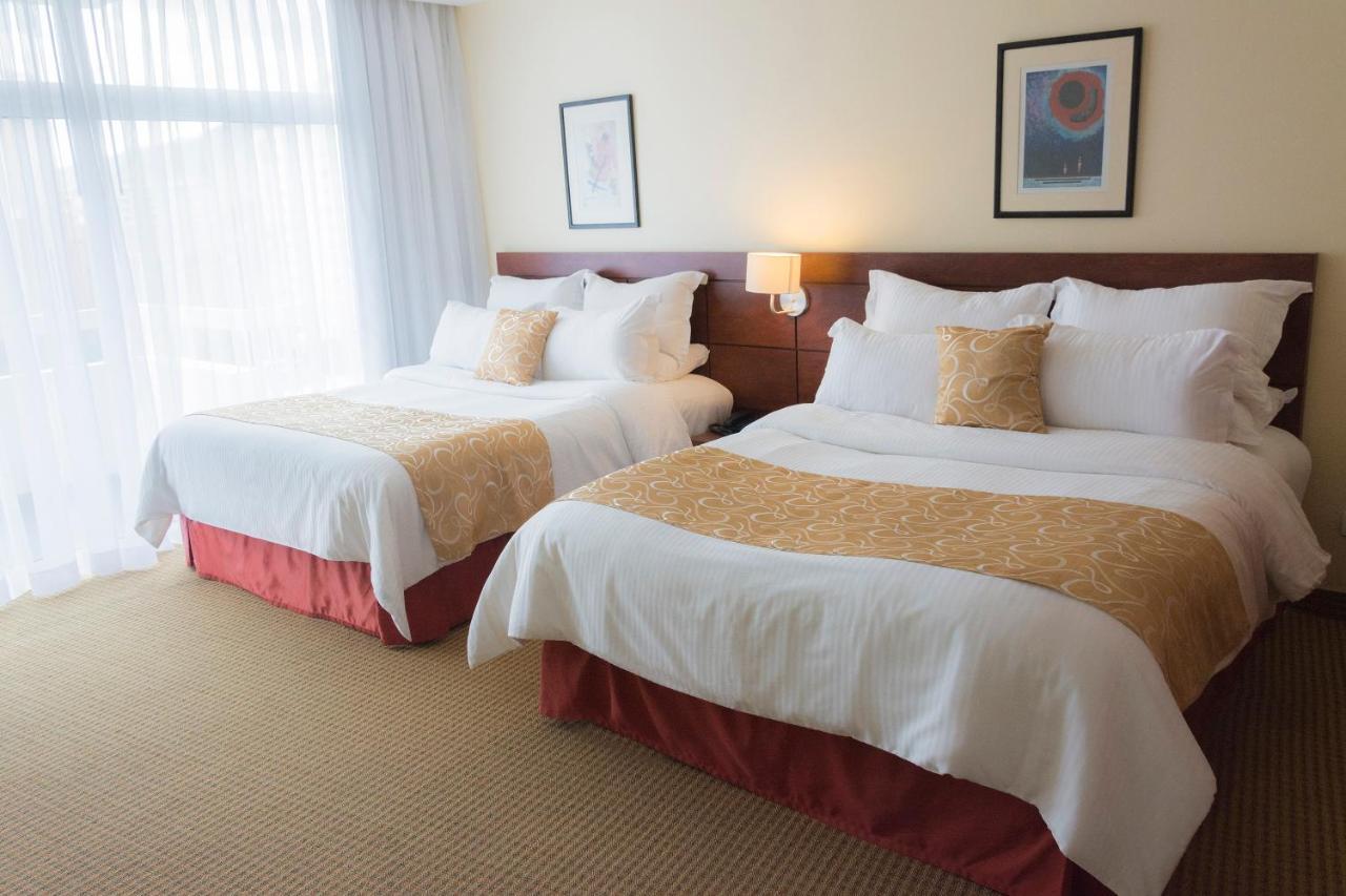 Continental Altamira Hotel Caracas Buitenkant foto